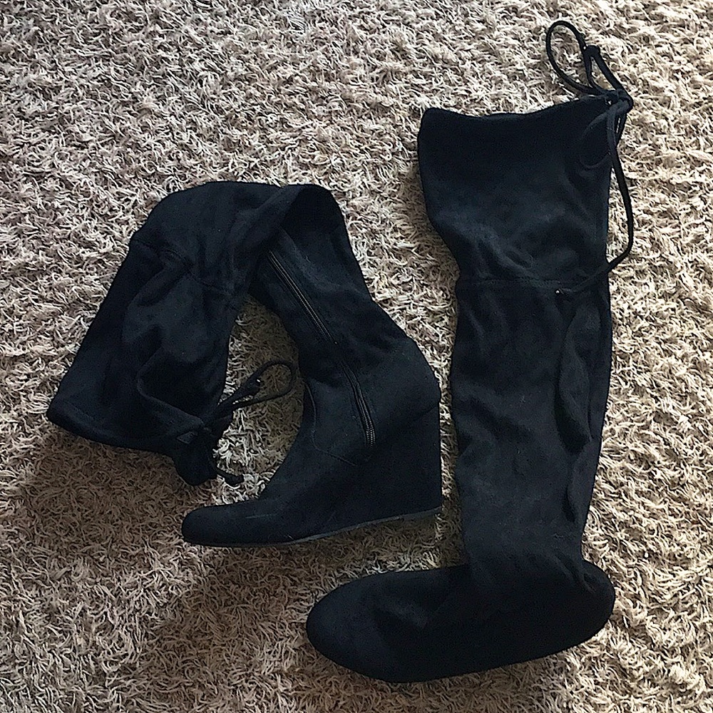 Francesca’s Black Thigh-High Sz 9 High Heel Boots